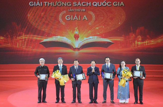 Giải thưởng Sách quốc gia lần thứ VIII vinh danh 50 tác phẩm xuất sắc - Ảnh 1.