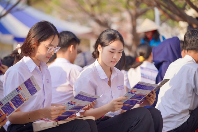 Trường ĐH Quốc tế dành 99% chỉ tiêu xét tuyển tổng hợp - Ảnh 1.
