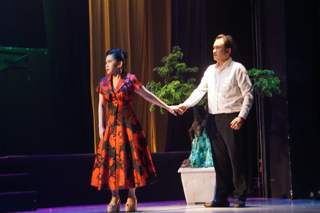 Minh Nhí, Hữu Quốc, Bình Tinh đụng độ trong vở "Song trùng" - Ảnh 4.