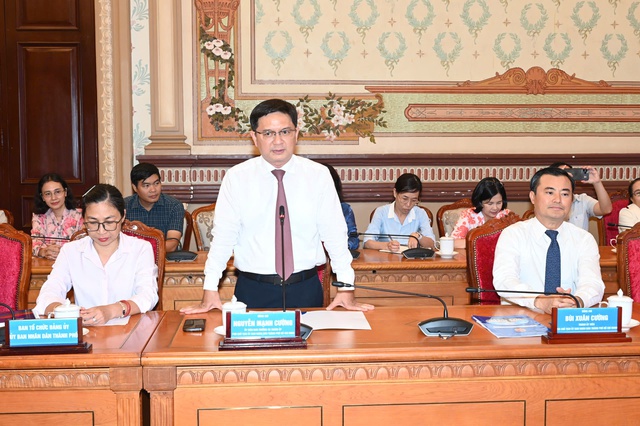 Ông Trương Trung Kiên được bổ nhiệm Giám đốc Sở Quy hoạch - Kiến trúc TPHCM năm 2026 - Ảnh 2. Ông Trương Trung Kiên được bổ nhiệm Giám đốc Sở Quy hoạch - Kiến trúc TPHCM năm 2026 - Ảnh 2.