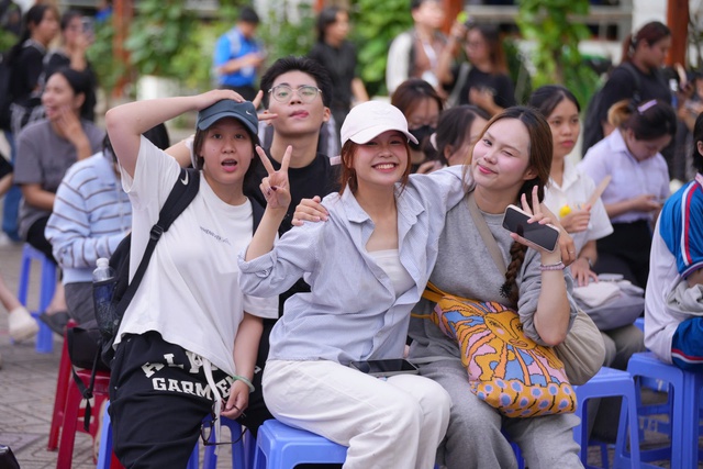 3.000 sinh vi&ecirc;n "ch&aacute;y" hết m&igrave;nh tại English Camp 2026. - Ảnh 1.