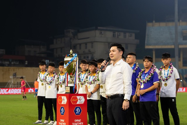 Không chỉ là một giải đấu - Ảnh 2.