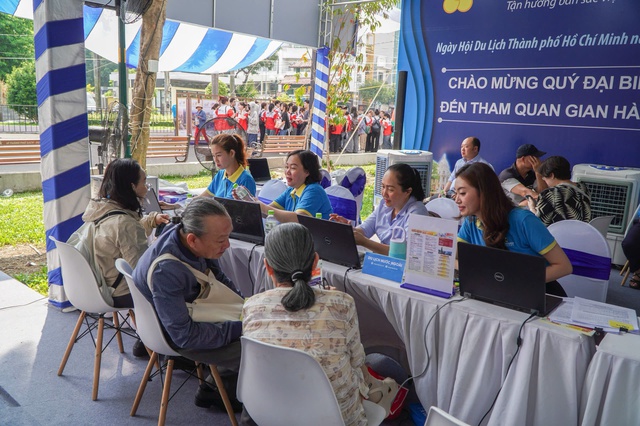 Saigontourist Group mang “combo” du lịch số và ưu đãi mạnh đến Ngày hội Du lịch TP HCM 2026 - Ảnh 2. Saigontourist Group mang “combo” du lịch số và ưu đãi mạnh đến Ngày hội Du lịch TP HCM 2026 - Ảnh 2.