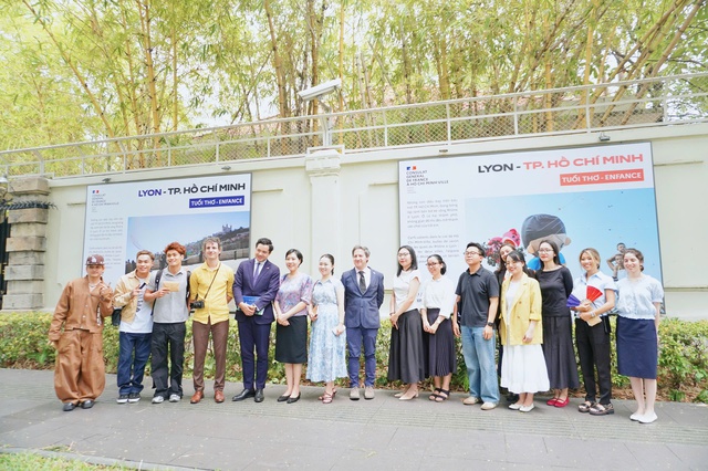 Triển lãm ảnh "Lyon – TPHCM": Đối thoại văn hóa giữa hai đô thị sông nước - Ảnh 3.