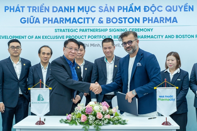 Pharmacity và Boston Pharma hợp tác đưa dược phẩm chuẩn EU-GMP đến người tiêu dùng với giá hợp lý - Ảnh 1.
