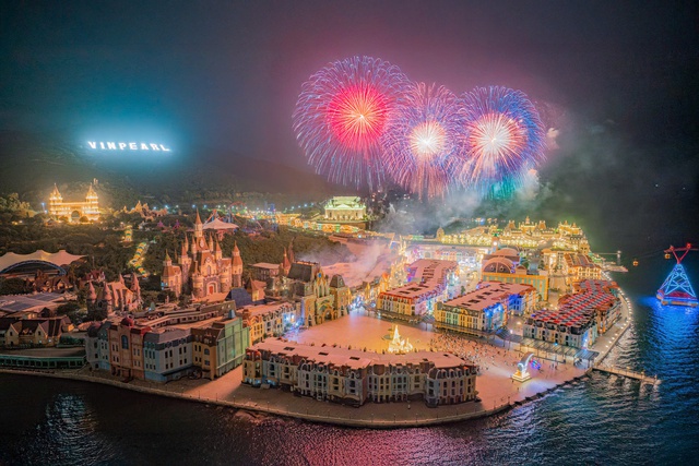 Từ nghỉ dưỡng đến “đảo hội” 24/7: Vì sao Hòn Tre luôn hút khách quanh năm? - Ảnh 6.