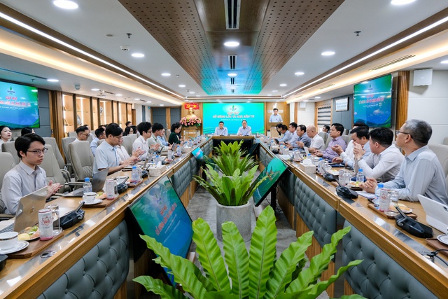 PVOIL gặp mặt các cổ đông lớn, quỹ đầu tư và công ty chứng khoán trước thềm Đại hội đồng cổ đông - Ảnh 1.