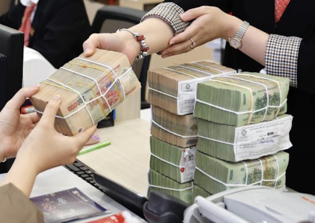 Dự báo lãi suất Ngân hàng năm 2026 từ Standard Chartered: Ổn định ở mức 4 , 5 % - Ảnh 2. Dự báo lãi suất Ngân hàng năm 2026 từ Standard Chartered: Ổn định ở mức 4 , 5 % - Ảnh 2.