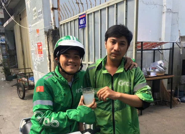 Hà Nội cấm xe máy xăng ở 11 tuyến phố: Ý kiến người dân và tác động môi trường - Ảnh 3. Hà Nội cấm xe máy xăng ở 11 tuyến phố: Ý kiến người dân và tác động môi trường - Ảnh 3.