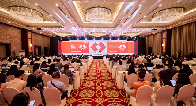 Chia cổ tức và cổ phiếu thưởng tỉ lệ đến 67%, Techcombank khẳng định vị thế dẫn đầu khối ngân hàng - Ảnh 1.