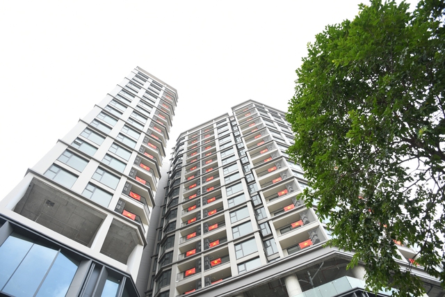 Đồng Nai rực rỡ cờ hoa ch&agrave;o mừng 30 - 4 v&agrave; l&ecirc;n th&agrave;nh phố trực thuộc Trung ương - Ảnh 12.