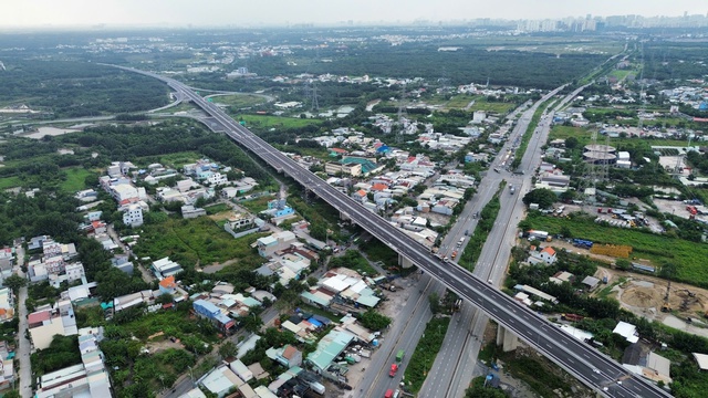 TPHCM bứt tốc mạng lưới cao tốc li&ecirc;n v&ugrave;ng - Ảnh 8.