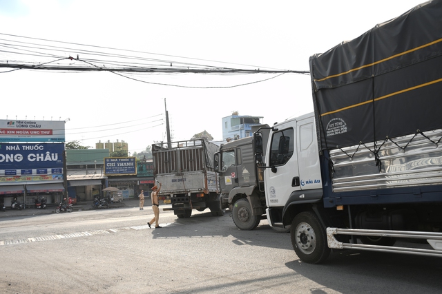 H&igrave;nh ảnh bất ngờ tr&ecirc;n Quốc lộ 51 nối Đồng Nai với TPHCM  - Ảnh 8.