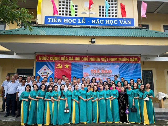 Kỷ niệm 50 năm thành lập Trường THCS Phổ Thuận - Ảnh 4.