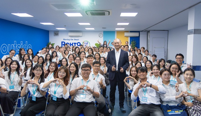 Rohto - Mentholatum Việt Nam truyền cảm hứng cho các tài năng trẻ trong hành trình 30 năm rực rỡ. - Ảnh 1.