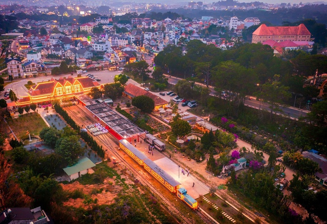 Thẻ tham quan mới tại Ga Đ&agrave; Lạt giảm 50% gi&aacute; - Ảnh 2.