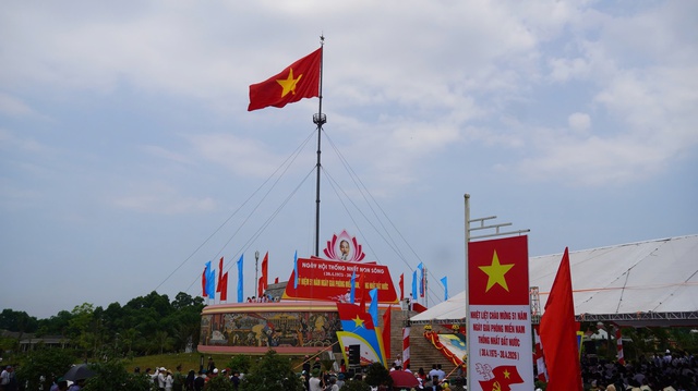 Lễ Thượng cờ Thống nhất non s&ocirc;ng 2026 tại Quảng Trị với Tổng B&iacute; thư T&ocirc; L&acirc;m - Ảnh 1.