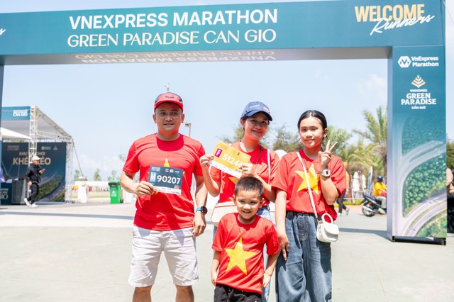 Trước giờ khai màn VnExpress Marathon, runner và du khách nói gì về Vinhomes Green Paradise? - Ảnh 3.