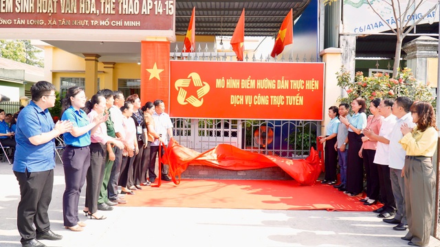 Thi đua để TPHCM vươn xa: Người dân được thụ hưởng thành quả - Ảnh 1.