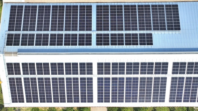 Điện mặt trời tại Cảng quốc tế Chu Lai - Ảnh 1.