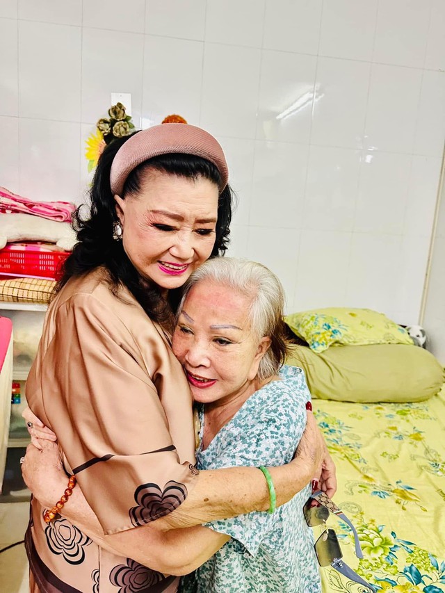 NSND Kim Cương "Khi khỏe tôi phải thăm Hồng Nga" - Ảnh 3.