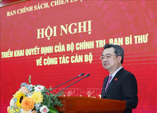 Công bố quyết định bổ nhiệm lãnh đạo Ban Chính sách, chiến lược Trung ương - Ảnh 2.