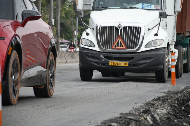 CLIP: Sửa chữa Quốc lộ 51 xuống cấp nghiêm trọng qua Đồng Nai - Ảnh 27.