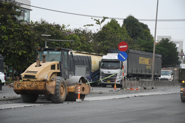 CLIP: Sửa chữa Quốc lộ 51 xuống cấp nghiêm trọng qua Đồng Nai - Ảnh 15.