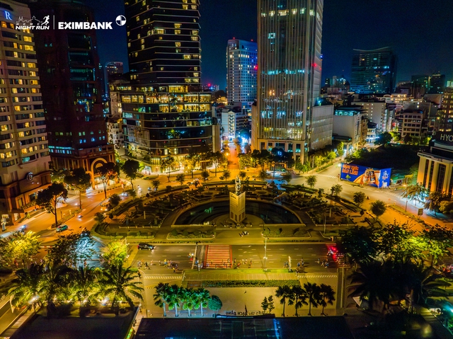 Giải chạy đêm TP HCM lần 5 trở lại, dự kiến hút 6.000 vận động viên - Ảnh 1.