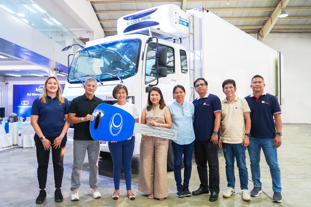 THACO AUTO bàn giao xe tải THACO Linker cho khách hàng tại Philippines - Ảnh 1.