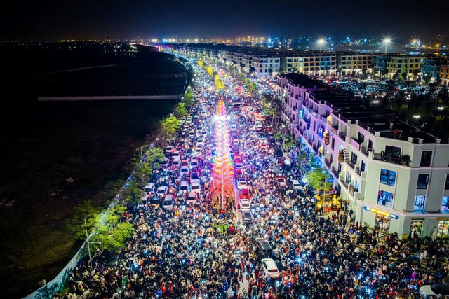 Royal Boulevard - Một đại lộ, nhiều giá trị: kinh doanh, khai thác và tích sản dài hạn - Ảnh 3.