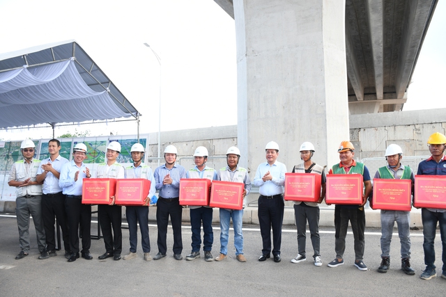 Di chuyển từ TPHCM đến sân bay Long Thành chỉ 30 - 40 phút vào năm 2026 - Ảnh 5. Di chuyển từ TPHCM đến sân bay Long Thành chỉ 30 - 40 phút vào năm 2026 - Ảnh 5.