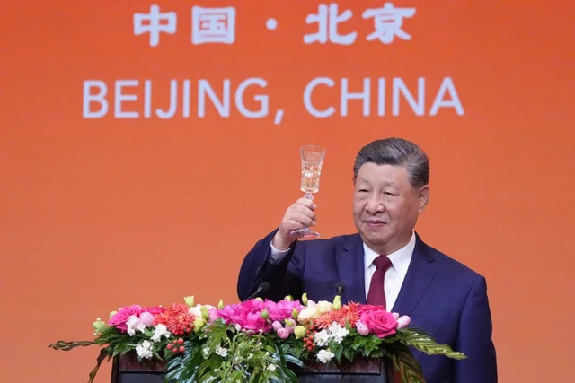 Ng&agrave;y đầu l&agrave;m việc tại Bắc Kinh của &ocirc;ng Donald Trump - Ảnh 14.