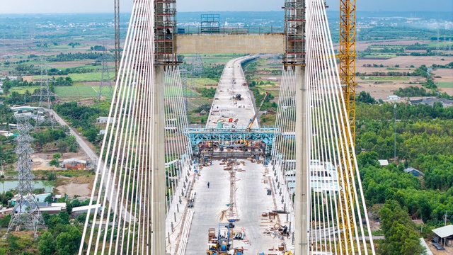 Cầu Phước Khánh sắp nối mạch toàn tuyến cao tốc Bến Lức - Long Thành - Ảnh 9.