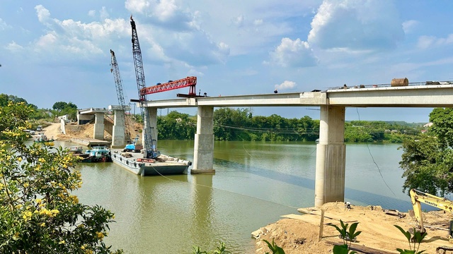 C&acirc;y cầu Hiếu Li&ecirc;m bắc qua s&ocirc;ng Đồng Nai kết nối TPHCM v&agrave; Đồng Nai - Ảnh 1.