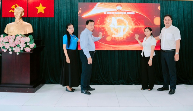 TPHCM: X&atilde; B&igrave;nh Lợi ra mắt c&ocirc;ng tr&igrave;nh "Mặt trận số" - Ảnh 3.