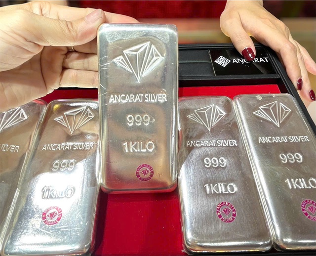 Giá bạc hôm nay 7 - 5: Tăng nhanh và cơ hội đầu tư bền vững - Ảnh 2. Giá bạc hôm nay 7 - 5: Tăng nhanh và cơ hội đầu tư bền vững - Ảnh 2.
