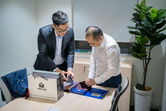 President By Mon Amie: Tuyệt tác Bespoke khẳng định bản sắc vị thế độc tôn - Ảnh 1.