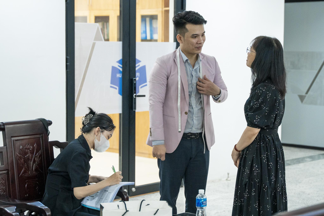 President By Mon Amie: Tuyệt tác Bespoke khẳng định bản sắc vị thế độc tôn - Ảnh 3.