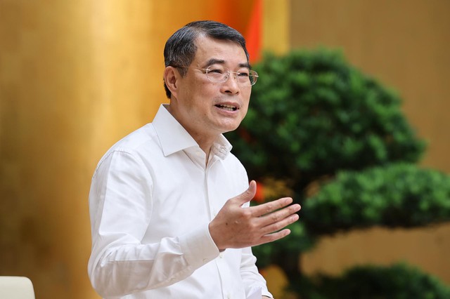 Thủ tướng chỉ đạo điều động lãnh đạo cấp phó vượt quy định tại tỉnh về xã - Ảnh 1.