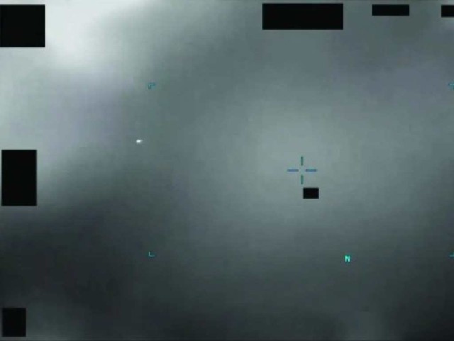 Mỹ c&ocirc;ng bố 162 hồ sơ về UFO g&acirc;y chấn động - Ảnh 6.