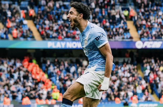 Đại thắng Brentford, Man City tiếp tục gây sức ép lên Arsenal - Ảnh 5.