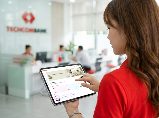 Techcom Life giữ vững vị trí số 1 bancassurance, lọt top 5 doanh thu phí bảo hiểm mới - Ảnh 3.