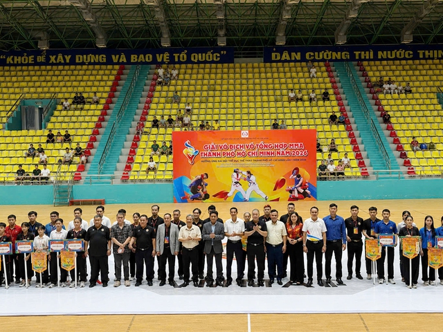 Khai mạc giải Vô địch Võ thuật Tổng hợp (MMA) TP HCM năm 2026 - Ảnh 1.