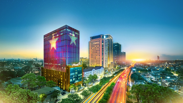 Ưu đãi đặc biệt dành riêng cho Khách hàng thân thiết của LPBank: Giao dịch trở lại - Ưu đãi nhân đôi - Ảnh 1.