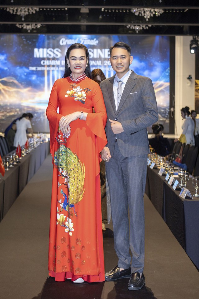 Hoa hậu Đậu Hằng Nga cuốn hút với tà áo dài thuần Việt tại Miss Business Charm International 2026 - Ảnh 3.