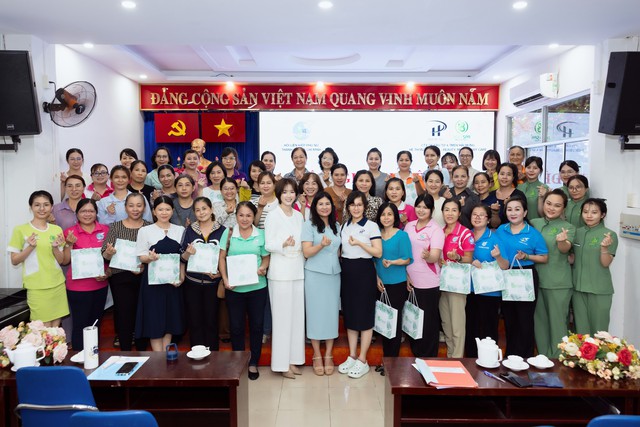 Điểm tựa vững vàng cho 27 phụ nữ bước qua rào cản - Ảnh 2.