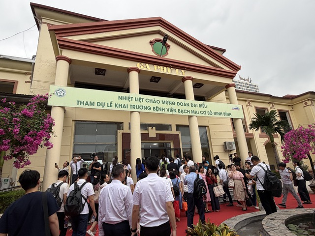 Bệnh viện Bạch Mai cơ sở Ninh B&igrave;nh ch&iacute;nh thức vận h&agrave;nh - Ảnh 19.