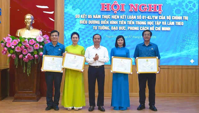 Công đoàn Thanh Hóa thăm làm tốt công tác chăm lo, bảo vệ lợi chính đáng cho người lao động - Ảnh 3.