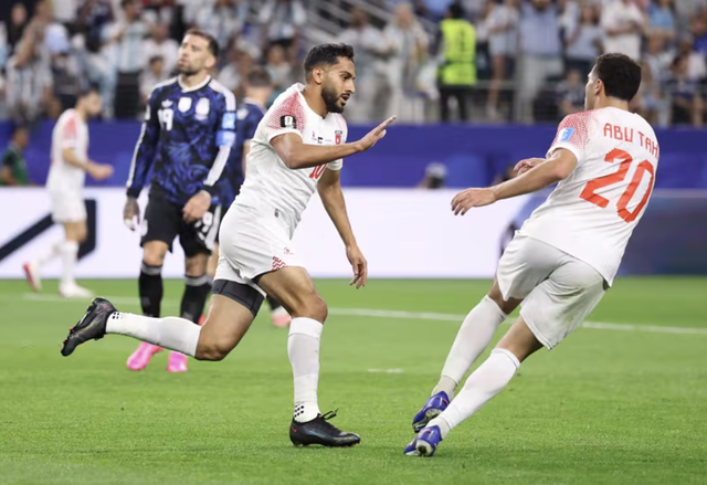 Messi ghi siêu phẩm từ ghế dự bị, Argentina thắng thuyết phục Jordan - Ảnh 4.